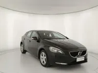Usata Volvo V40 Business Edition 120 CV (88 kW) 2018 Nero Berlina