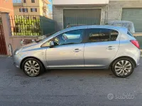Usata Opel Corsa Club 75 CV (55 kW) 2010 Bluazzurro Utilitaria