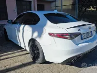 Usata Alfa Romeo Giulia 150 CV (110 kW) 2017 Bianco Berlina