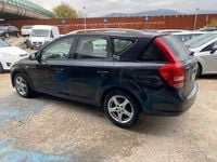 Usata Kia Ceed GT EX 115 CV (84 kW) 2011 Nero Station wagon