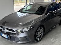 Usata Mercedes A180 Premium 115 CV (84 kW) 2019 Grigio Berlina