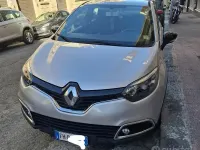 Usata Renault Captur 90 CV (66 kW) 2017 Grigio SUV