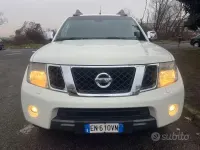Gebraucht Nissan Navara 231 PS (169 kW) 2012 Weiß Pickup