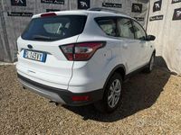 Usata Ford Kuga S 120 CV (88 kW) 2017 Bianco SUV