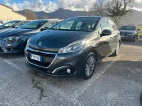 Usata Peugeot 208 Allure 82 CV (60 kW) 2016 Grigio Utilitaria