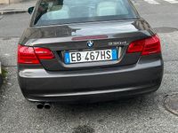 Usata BMW 330 245 CV (180 kW) 2010 Marrone Cabrio