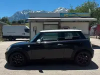 Usata Mini Cooper 109 CV (80 kW) 2007 Nero Utilitaria