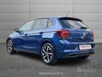 Usata VW Polo Comfortline 75 CV (55 kW) 2018 Blu/azzurro Utilitaria
