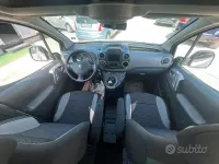 Usata Peugeot Partner 92 CV (67 kW) 2016 Bianco Monovolume