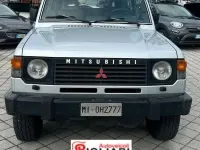 Usata Mitsubishi Pajero Top 84 CV (61 kW) 1988 Grigio SUV