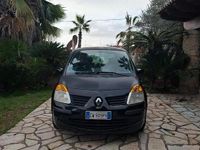 Usata Renault Modus 102 CV (75 kW) 2006 Nero Monovolume
