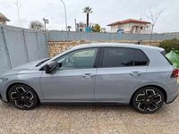 Usata VW Golf VIII R-line Plus 150 CV (110 kW) 2025 Grigio Berlina