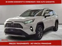 Begagnad Toyota RAV4 Hybrid 218 HK (160 kW) 2022 Vit SUV