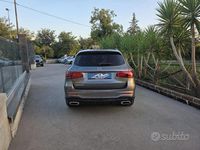 Usata Mercedes GLC300 Premium Plus 245 CV (180 kW) 2022 Grigio(met.) SUV
