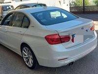 Usata BMW 330e Luxury Line 184 CV (135 kW) 2016 Berlina