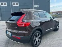 Usata Volvo XC40 Inscription 150 CV (110 kW) 2019 Marrone SUV