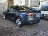 Usata Tesla Model X Long Range AWD 177 kW (241 CV) 2019 SUV