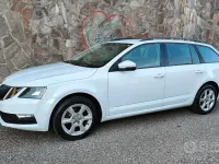 Usata Skoda Octavia 116 CV (85 kW) 2017 Bianco Station wagon