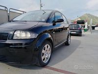 Usata Audi A2 75 CV (55 kW) 2001 Nero Utilitaria