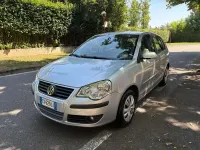 Usata VW Polo Sportline 86 CV (63 kW) 2005 Argento Utilitaria