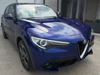 Usata Alfa Romeo Stelvio Ti 209 CV (153 kW) 2023 Blu anodizzato SUV