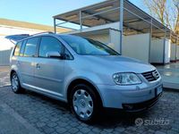 Usata VW Touran 105 CV (77 kW) 2005 Grigio Monovolume
