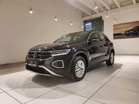 Usata VW T-Roc Life 150 CV (110 kW) 2024 Nero SUV