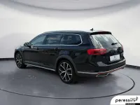 Usata VW Passat Alltrack 200 CV (147 kW) 2022 Nero Station wagon