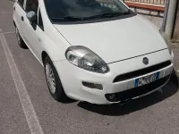 Usata Fiat Grande Punto 65 CV (47 kW) 2016 Bianco Utilitaria