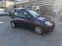 Usado Lancia Ypsilon 90 HP (66 kW) 2007 Azul Citadino