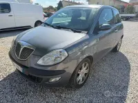 Usata Lancia Ypsilon 60 CV (44 kW) 2005 Grigio Utilitaria