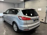 Usata Ford S-MAX S 150 CV (110 kW) 2017 Grigio Monovolume