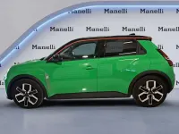 Usata Renault R5 Komfort 110 kW (150 CV) 2025 Verde Utilitaria