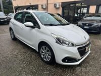 Usata Peugeot 208 Active 102 CV (75 kW) 2019 Bianco Utilitaria
