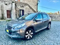 Usata Peugeot 2008 92 CV (67 kW) 2014 Grigio SUV