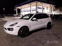 Usata Porsche Cayenne 245 CV (180 kW) 2011 Bianco SUV