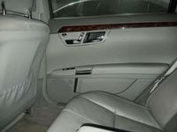 Usata Mercedes S500 387 CV (284 kW) 2008 Grigio Berlina