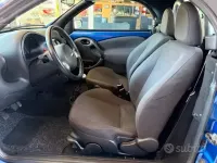 Usata Ford StreetKa 95 CV (69 kW) 2003 Blu Cabrio