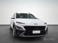 Käytetty Hyundai Kona 105 HP (77 kW) 2022 Valkoinen Katumaasturi