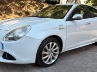 Usata Alfa Romeo Giulietta Progression 140 CV (102 kW) 2011 Bianco Utilitaria