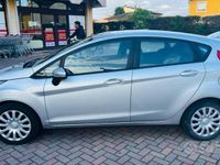 Usata Ford Fiesta 53 CV (38 kW) 2010 Grigio Utilitaria