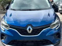 Usata Renault Captur Equilibre 101 CV (74 kW) 2024 Bluazzurro SUV