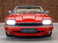 Usata Jaguar XJS 240 CV (176 kW) 1996 Rosso Cabrio