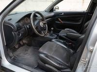 Usata VW Passat 110 CV (80 kW) 2000 Grigio Station wagon