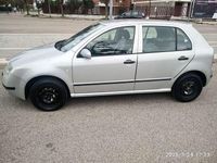 Usata Skoda Fabia Classic 75 CV (55 kW) 2003 Argento Berlina