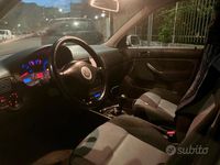 Usata VW Golf IV Highline 105 CV (77 kW) 2003 Berlina