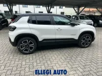 Nuova Jeep Avenger Summit 100 CV (73 kW) 2026 Bianco SUV