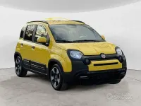 Nuova Fiat Panda Cross Cross 69 CV (50 kW) 2025 Giallo Utilitaria