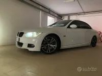 Usata BMW 330 Cabriolet Efficient Dynamics 231 CV (169 kW) 2008 Bianco Cabrio