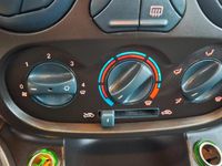 Usata Fiat Doblò 65 CV (47 kW) 2002 Grigio Monovolume